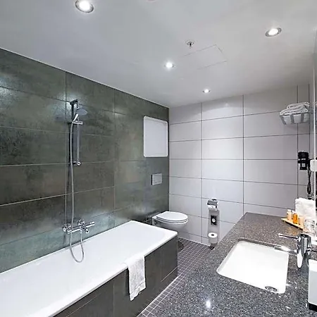 Scandic Ornen 4*